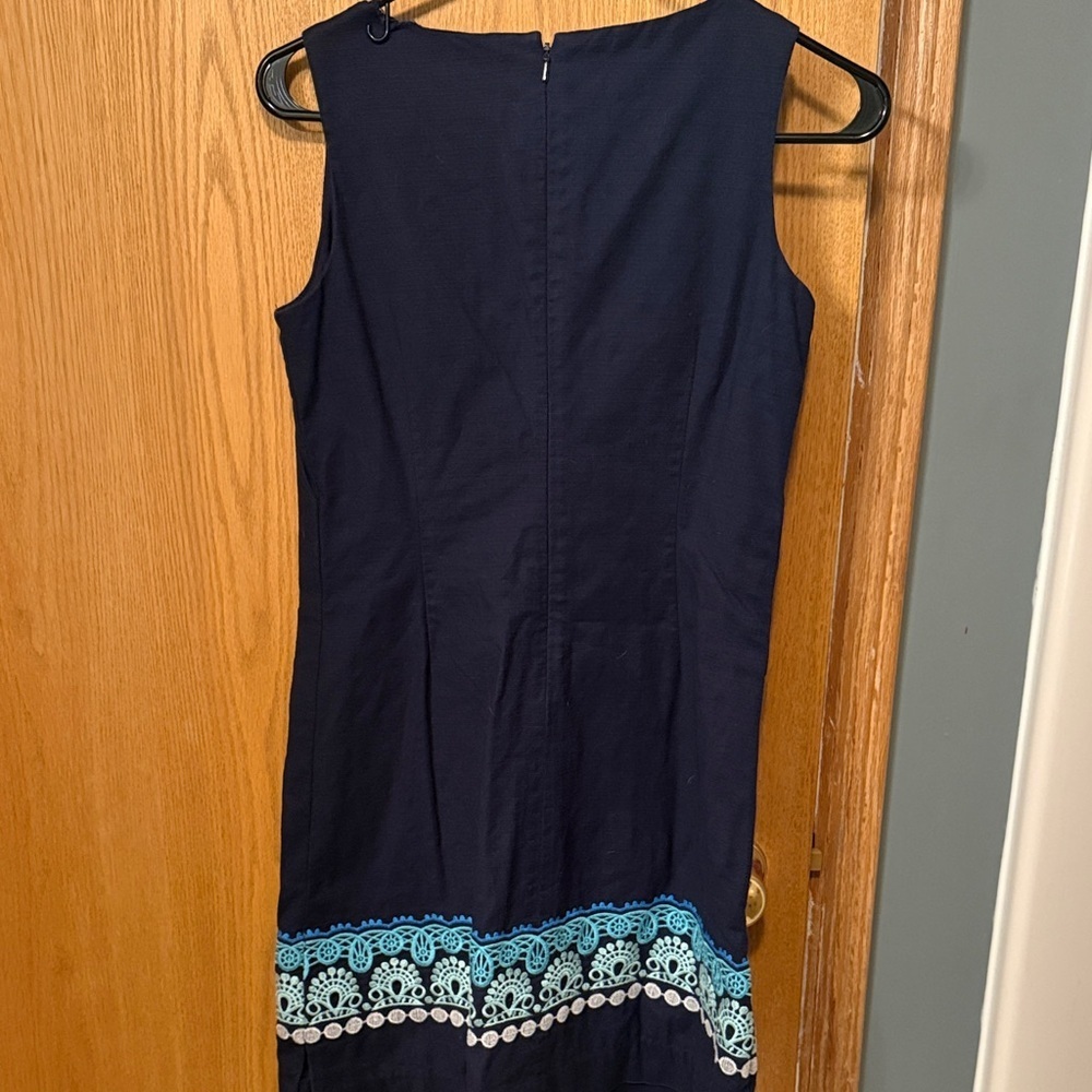 Lilly Pulitzer Navy Sleeveless Dress with Turquoise and White Accents - Picture 3 of 5